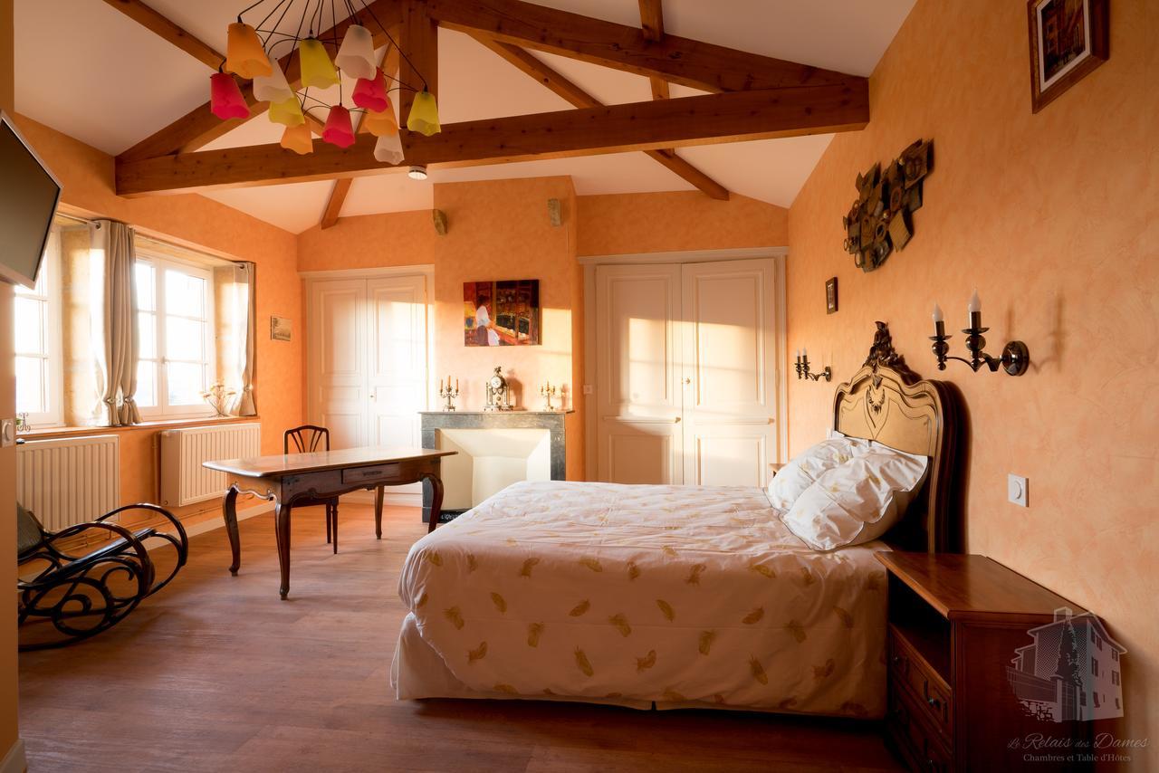 Bed and Breakfast Le Relais Des Dames Neuville-sur-Saône Exterior foto