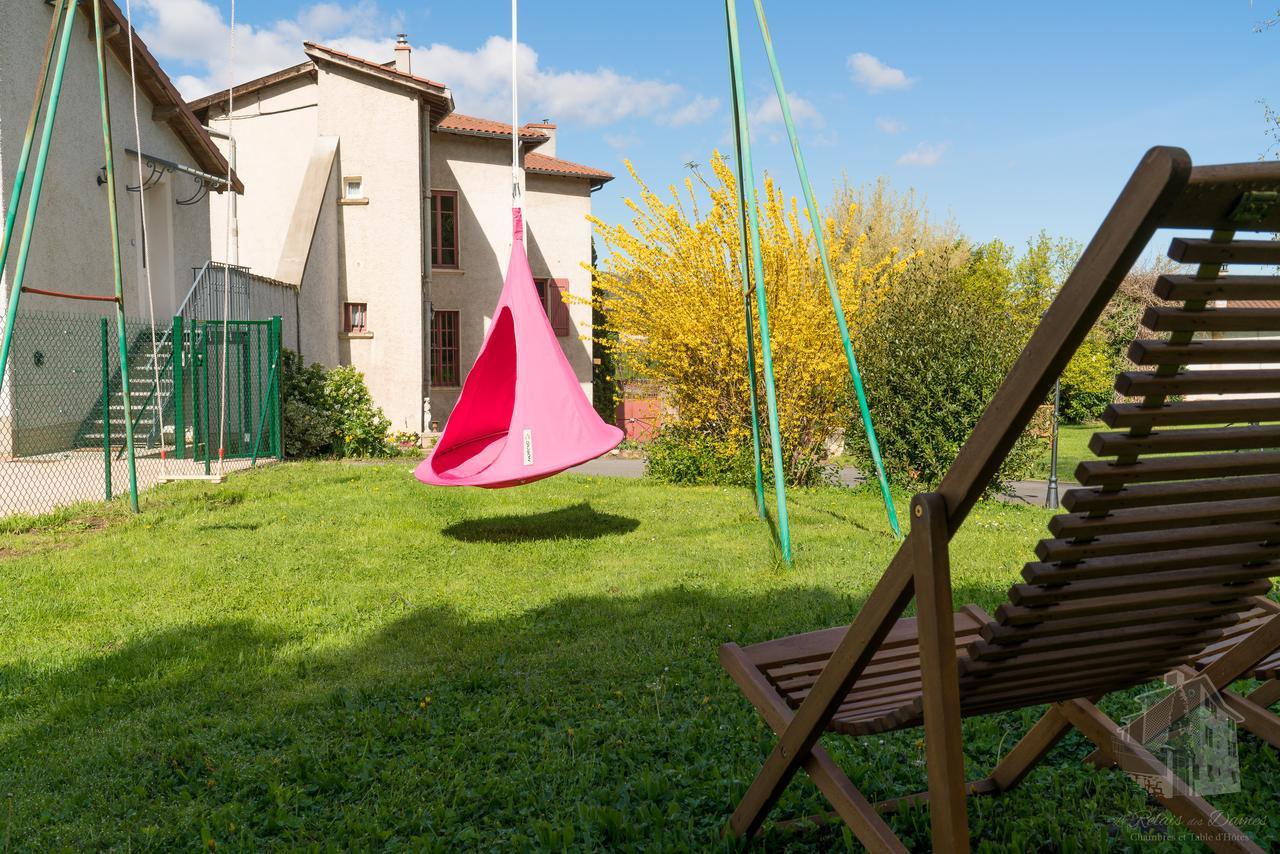 Bed and Breakfast Le Relais Des Dames Neuville-sur-Saône Exterior foto